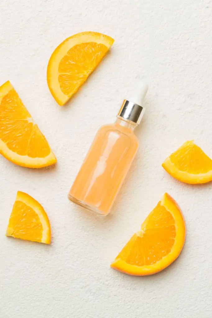 維生素C亮白精華液（30ml）