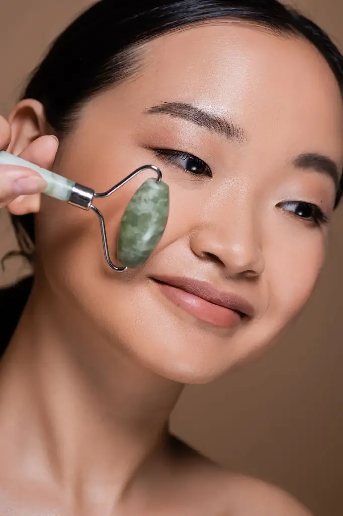 Jade Facial Roller