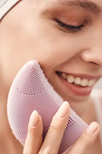 Silicone Face Cleansing Brush